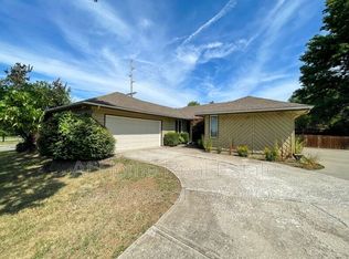 3805 E Lomita St, Springfield, MO 65809