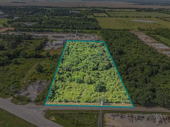 25604 Zube Rd, Hockley, TX 77447