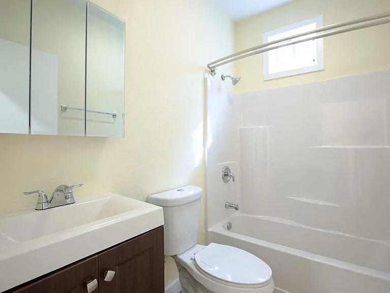 401 Witmer St — Photo 10