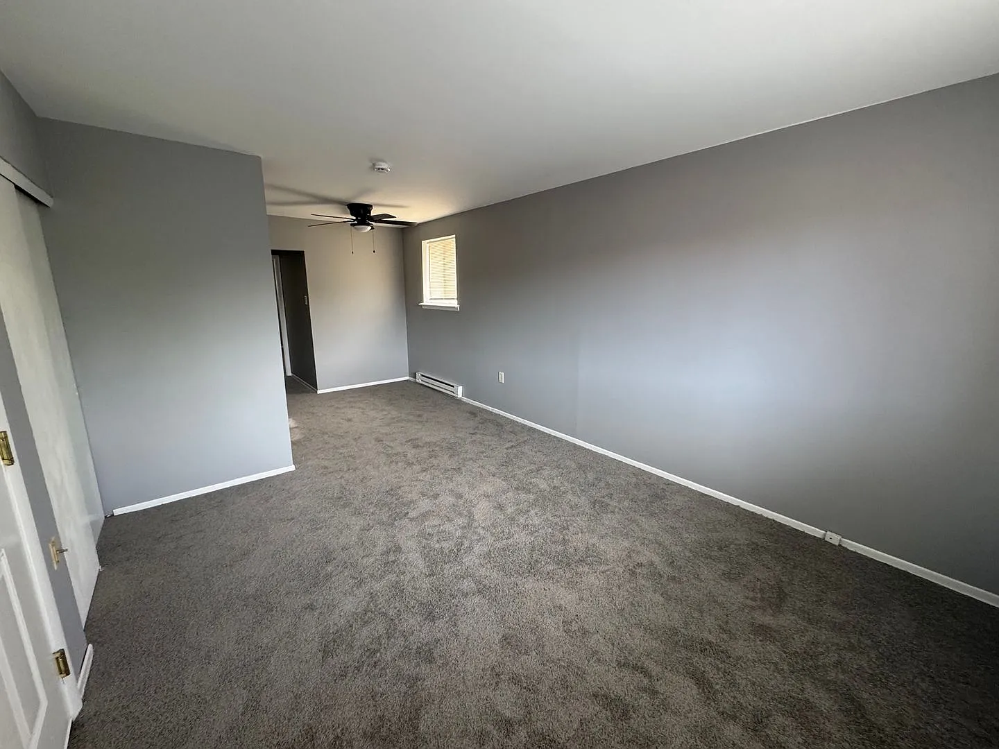 203 E Chestnut Street — Photo 4