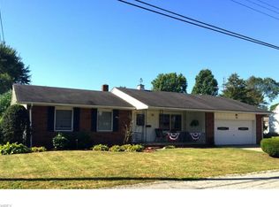 714 E Lake Ave, Barberton, OH 44203