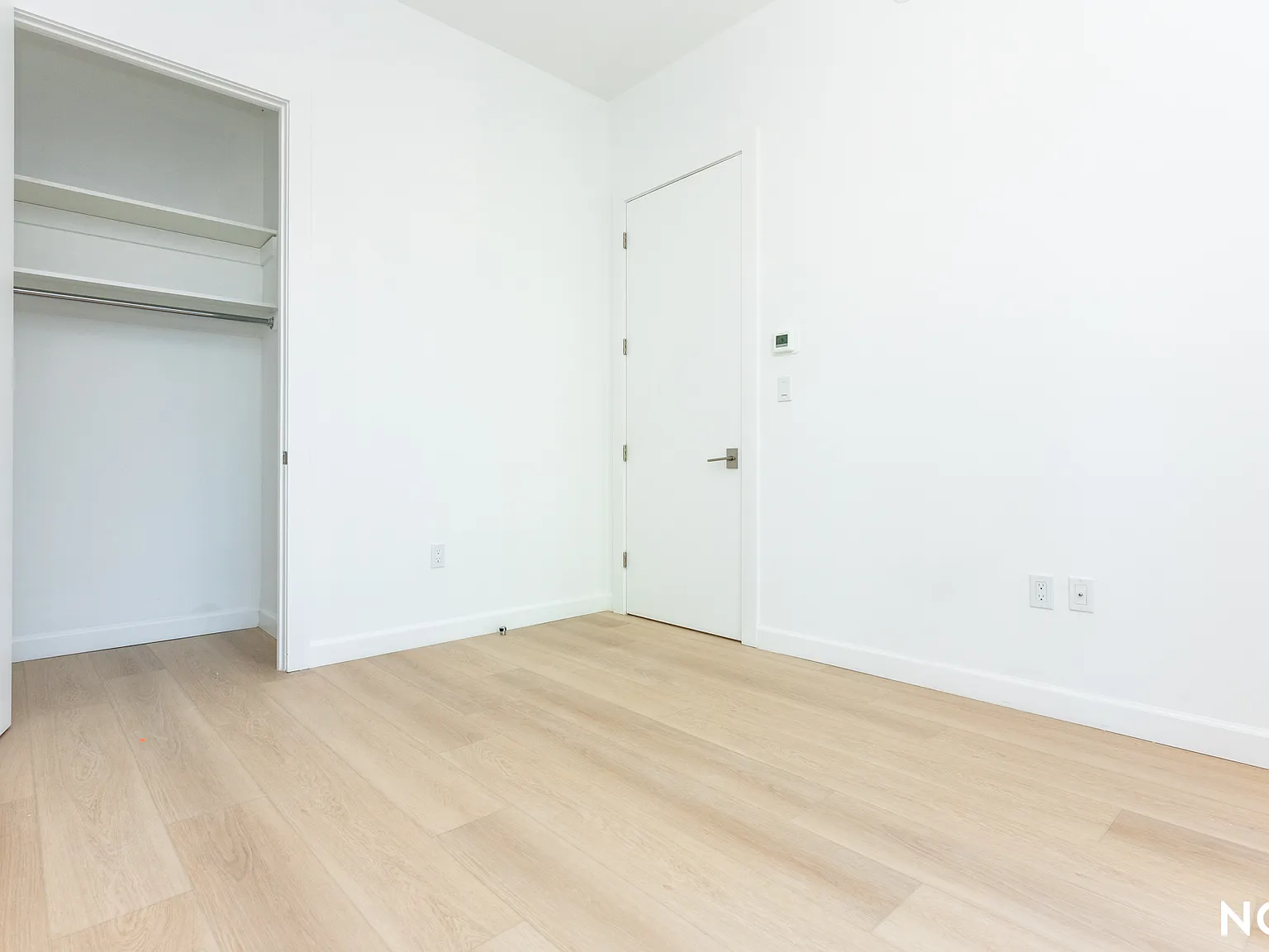26-04 Jackson Avenue — Photo 4