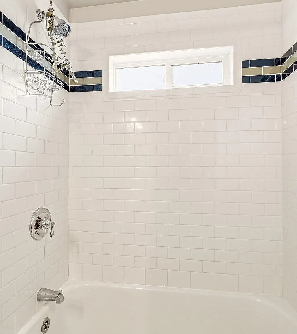 3 bed, 1546 sqft, $2,300 — Photo 2