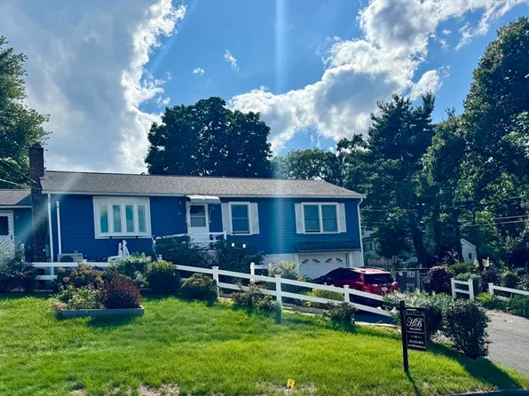 93 Marguerite St, Chicopee, MA 01020