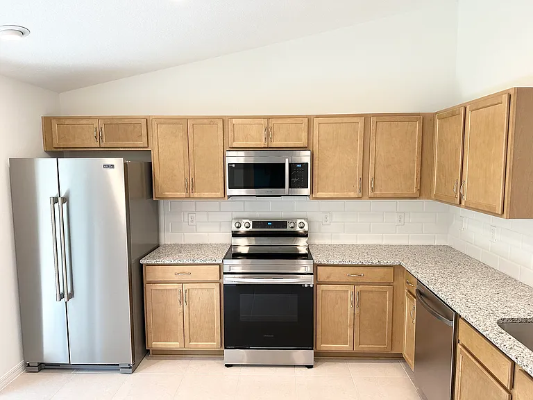 40 Wellham Ln #A — Photo 5