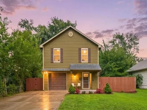 300B N Buchanan St, Olathe, KS 66061