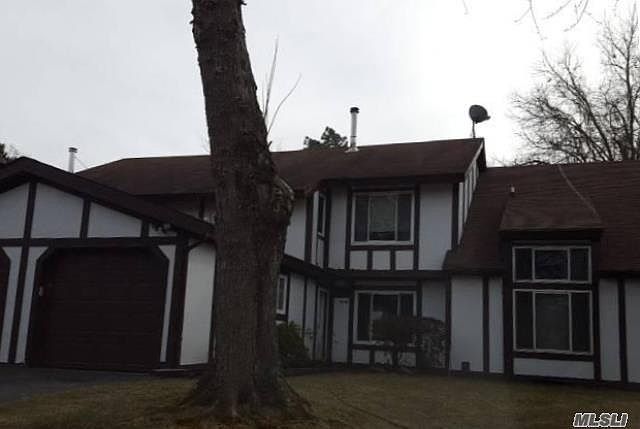1st image of 20 Amesworth Ct