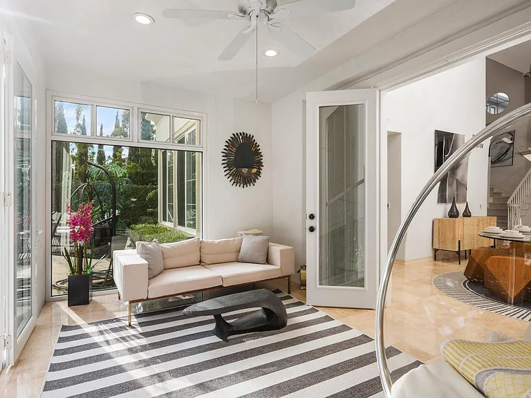 Whitesands Dr — Photo 8