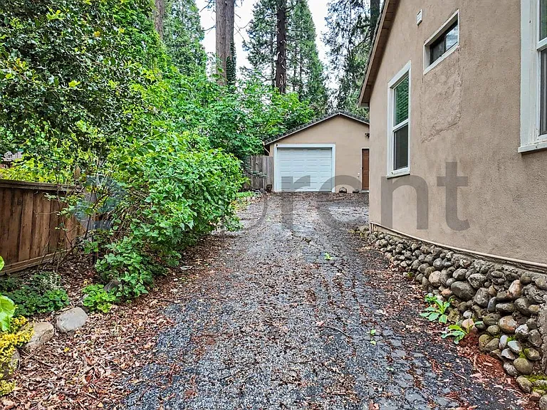 2893 Polaris St — Photo 5