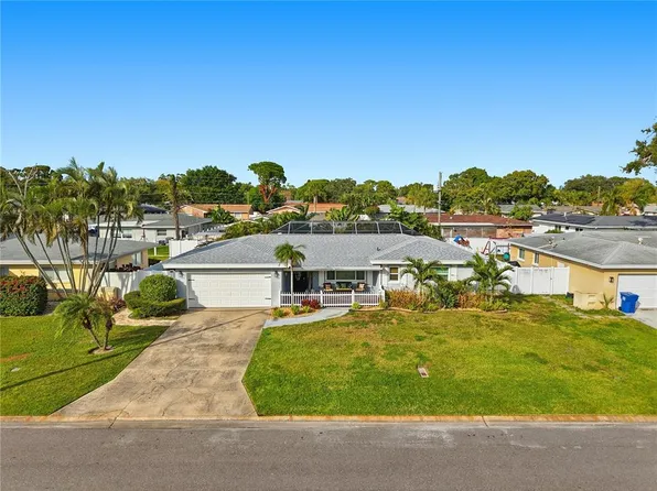 2701 64th Ave S, Saint Petersburg, FL 33712