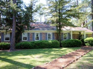 1700 Pineknoll Ln, Albany, GA 31707