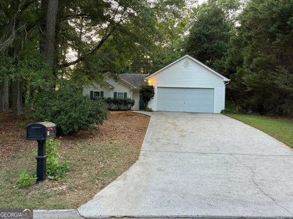 882 Whispering Way, Winder, GA 30680