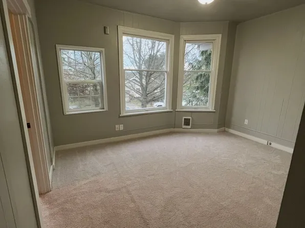 (undisclosed Address), Tacoma, WA 98405