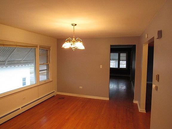 3rd image of 1215 N 16th Ave