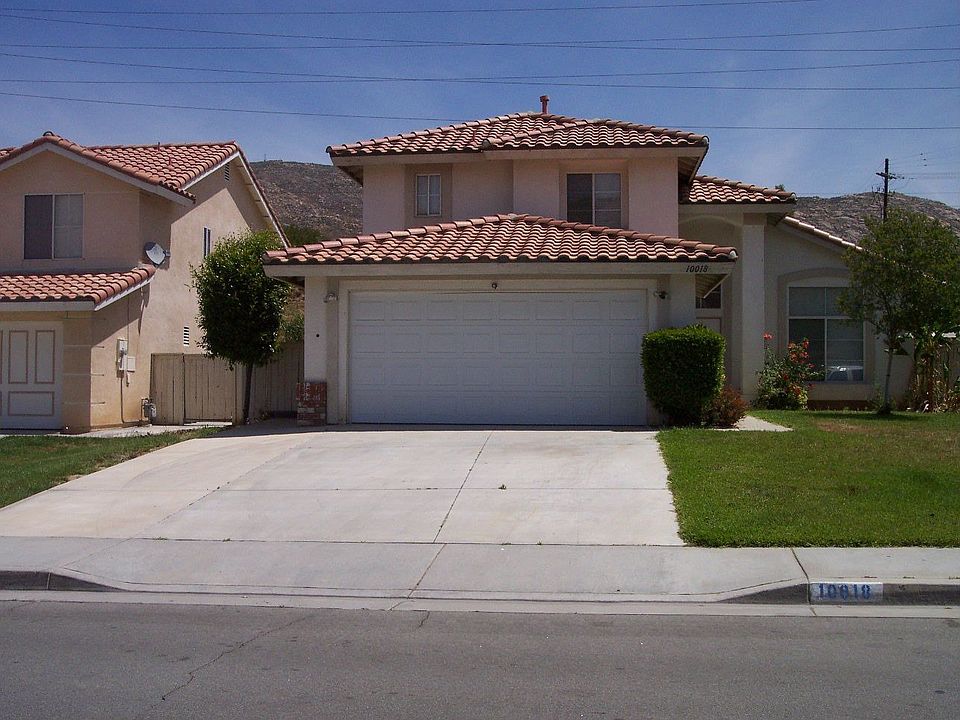 Courtesy of Mary Ann Mallory GMAC Park Place Real Estate