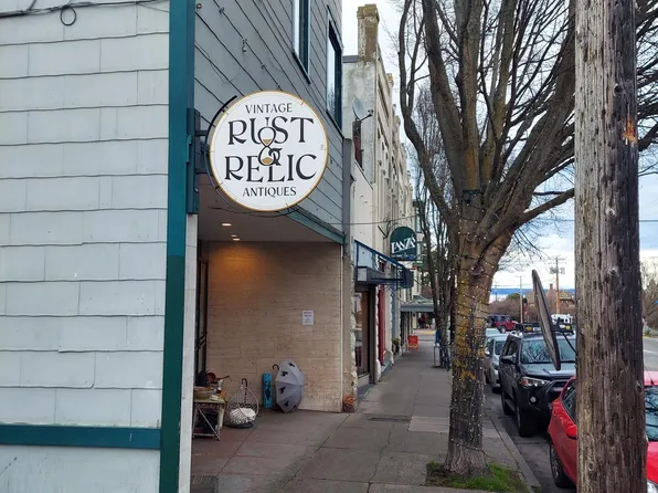 1030 Lawrence St #4, Pt Townsend, WA 98368