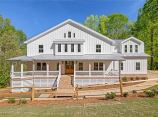 4226 Quail Creek Dr, Flowery Branch, GA 30542