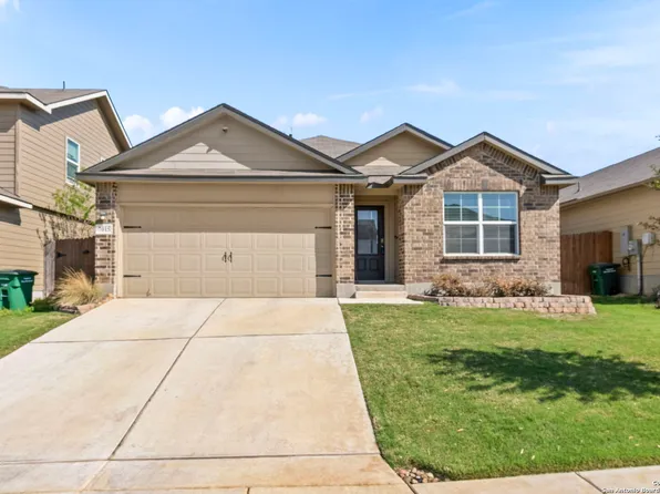 7015 Capella Cir, San Antonio, TX 78252