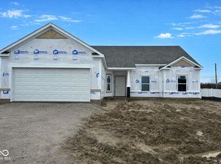 6800 Coreopsis Ln, Seymour, IN 47274