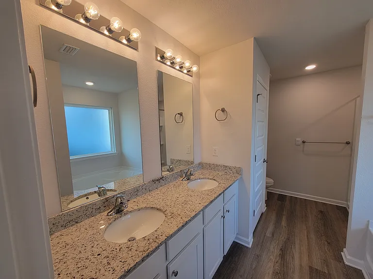 6570 Atkins Rd — Photo 17