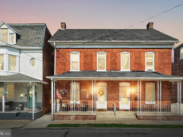 137 S East St, Spring Grove, PA 17362