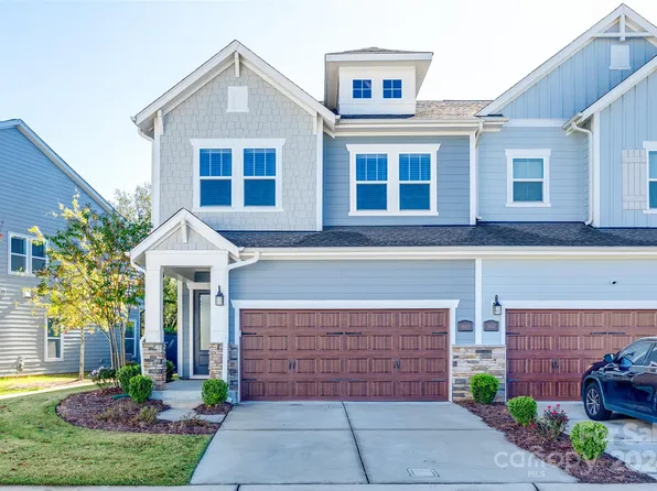 11113 Cobb Creek Ct, Charlotte, NC 28277