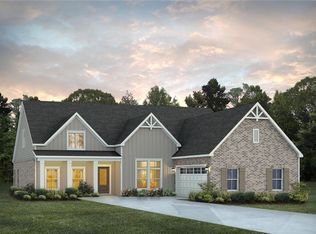 1406 Hidden Lakes Dr, Opelika, AL 36801