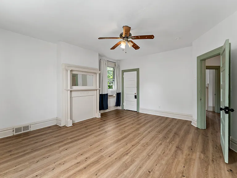 901 Highview St #1 — Photo 21