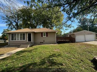 423 W 17th St, Grand Island, NE 68801