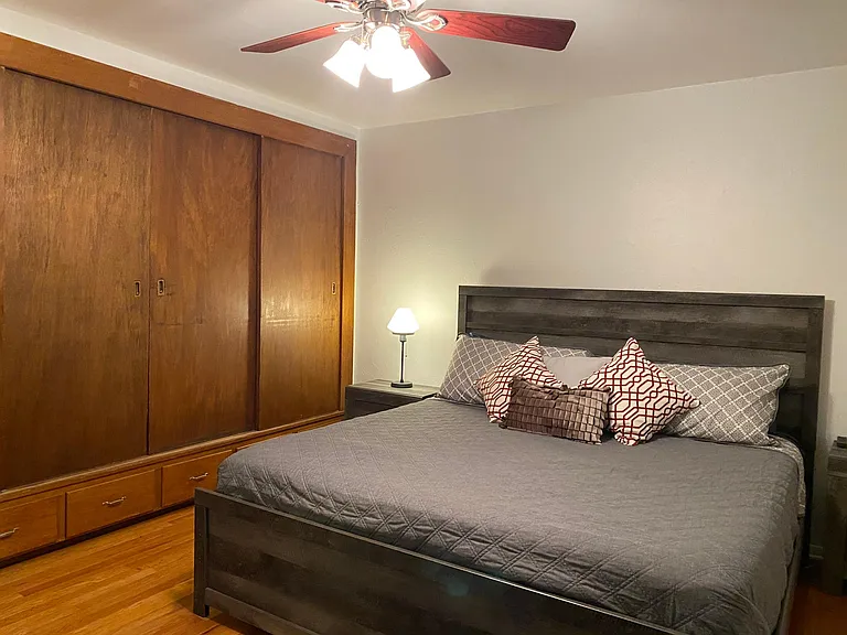 2810 Zenobia St — Photo 15