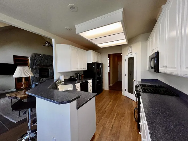17363 S Henry Rd — Photo 6