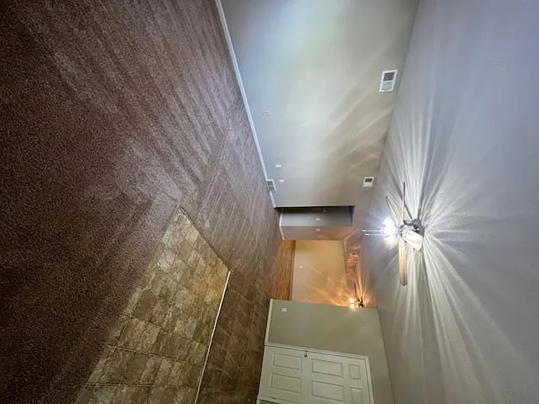 Citadel Apartments — Photo 16