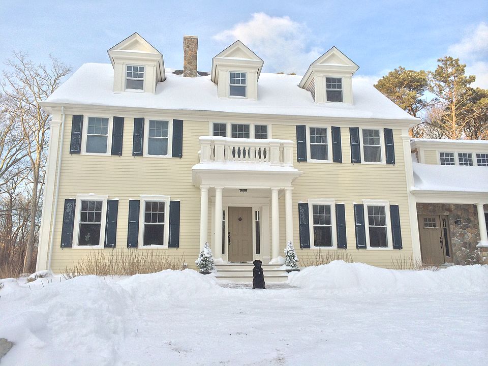 2nd image of 11 Pine St