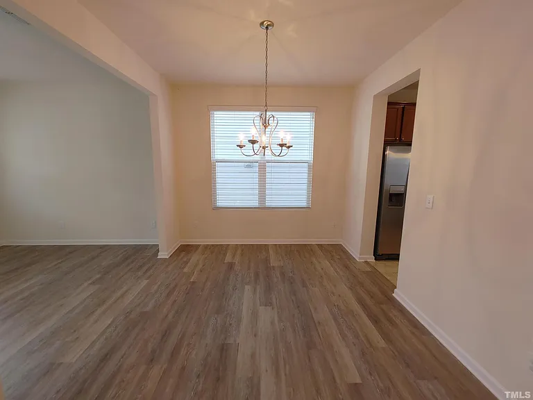 115 Glenview Ln — Photo 12