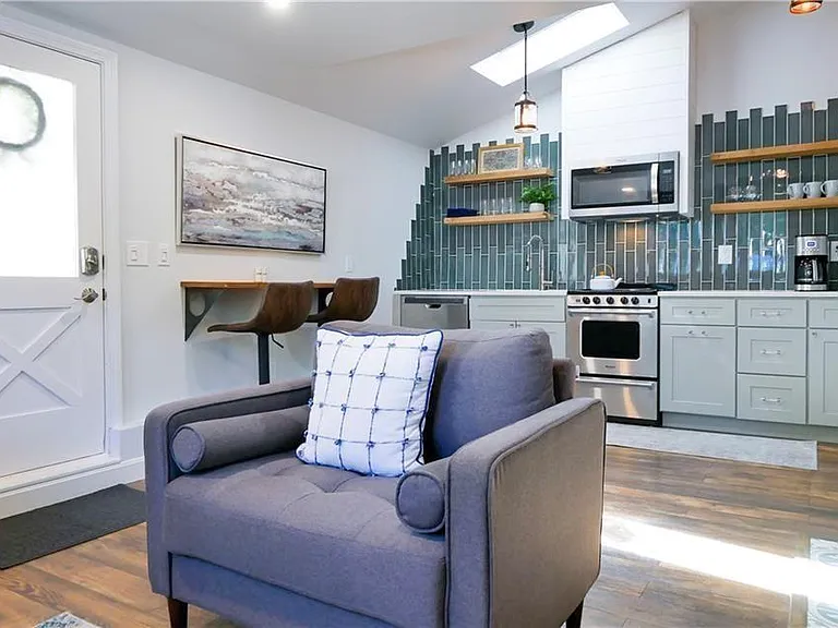 38 Hilltop Ave #COTTAGE — Photo 3