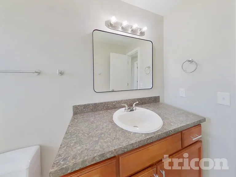 1122 Ibsen Ave — Photo 15