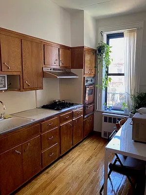 Rented by Oxford Property Group | media 5