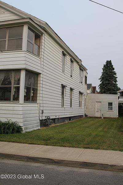3rd image of 43 Broad Street