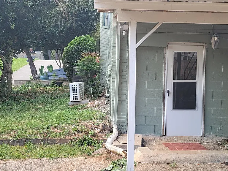 105 Buck Jones Rd #D — Photo 4