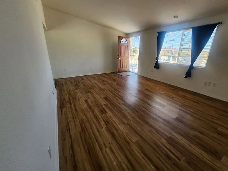 72649 Sullivan Rd — Photo 3