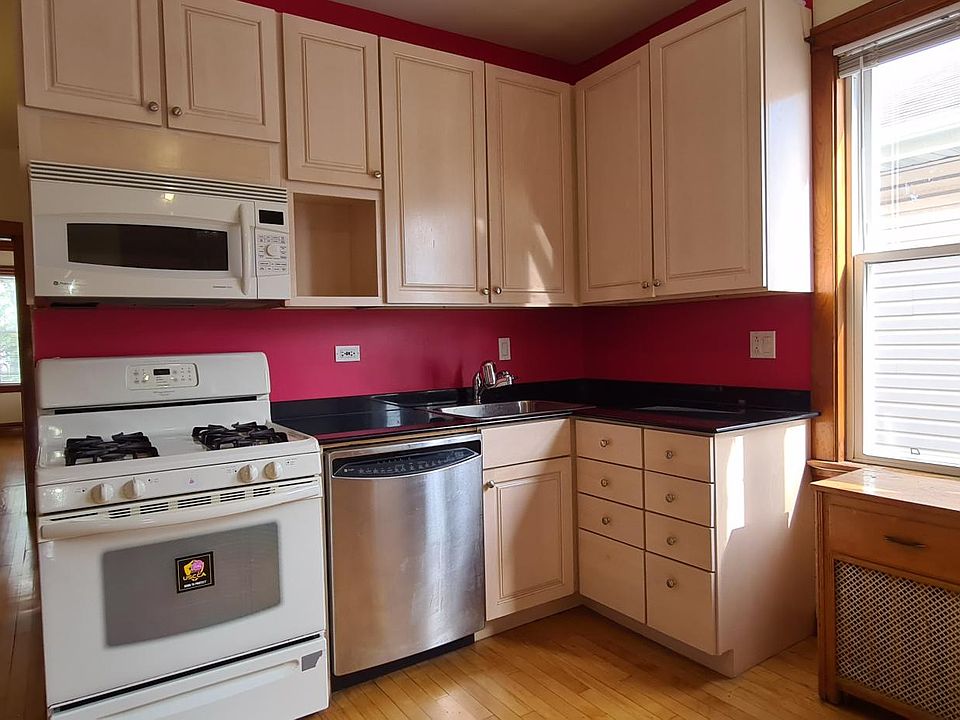 1st image of 5519 W Parker Ave
