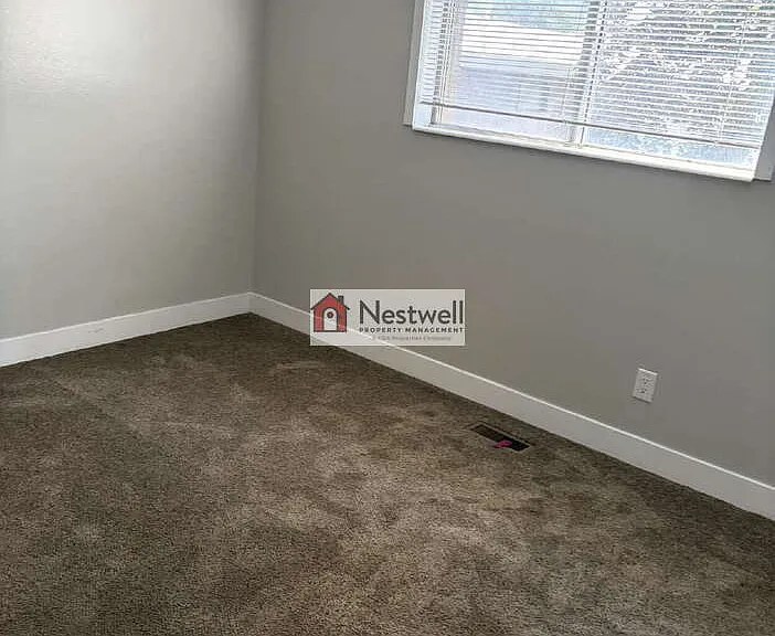 230 W Center St #23 — Photo 14