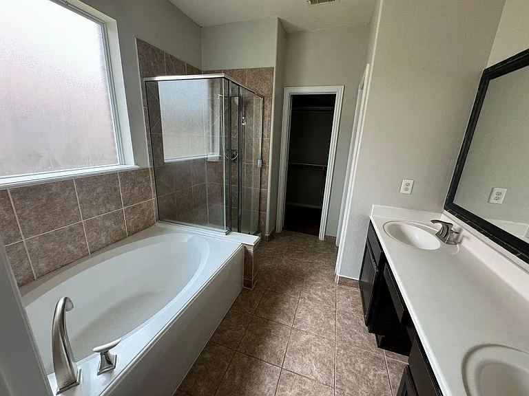 25614 Crisp Spring Ln — Photo 9
