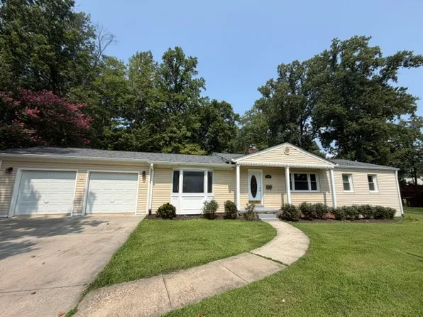 3704 Bevan Dr, Fairfax, VA 22030
