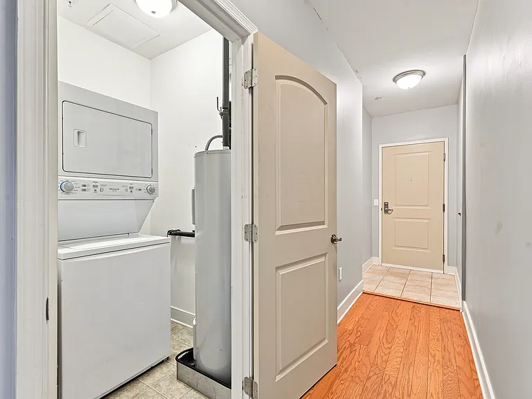 171 Grape St — Photo 14