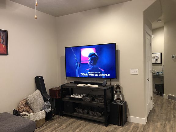 3rd image of 703 S 1803 W #4