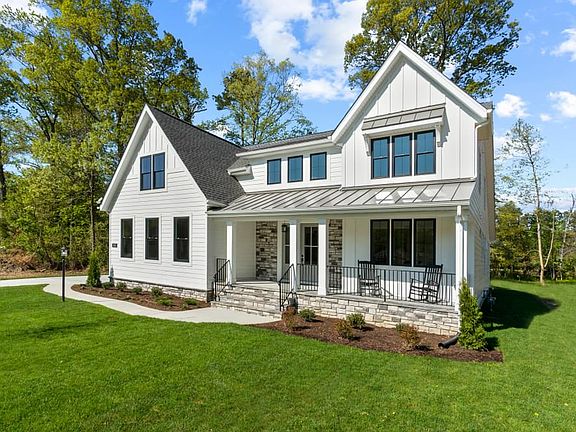 Front Exterior - Farmhouse Elevation