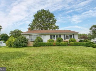 408 Berkshire Rd, Mechanicsburg, PA 17055