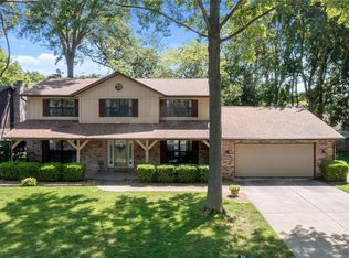 1005 Oak Tree Ct, O'Fallon, IL 62269