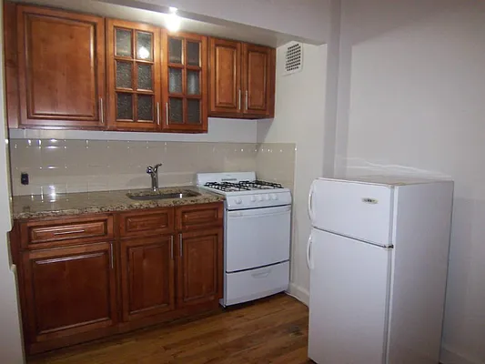 Rented by Town Residential | media 40